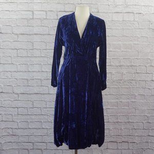 Vintage 70s Halston Bergdorf Goodman Midnight Navy Crushed Velvet Wrap Dress